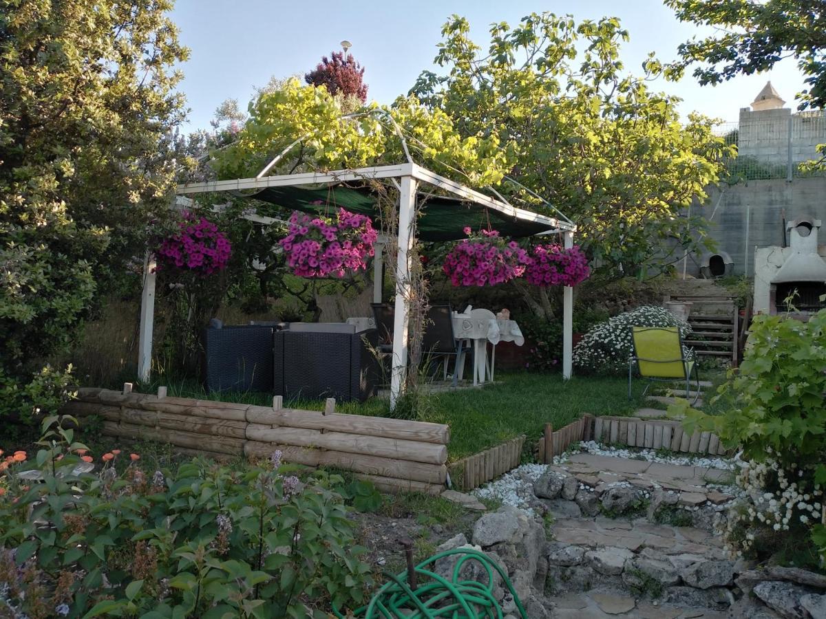 Nonna Dora Bed & Breakfast Muros Exterior photo